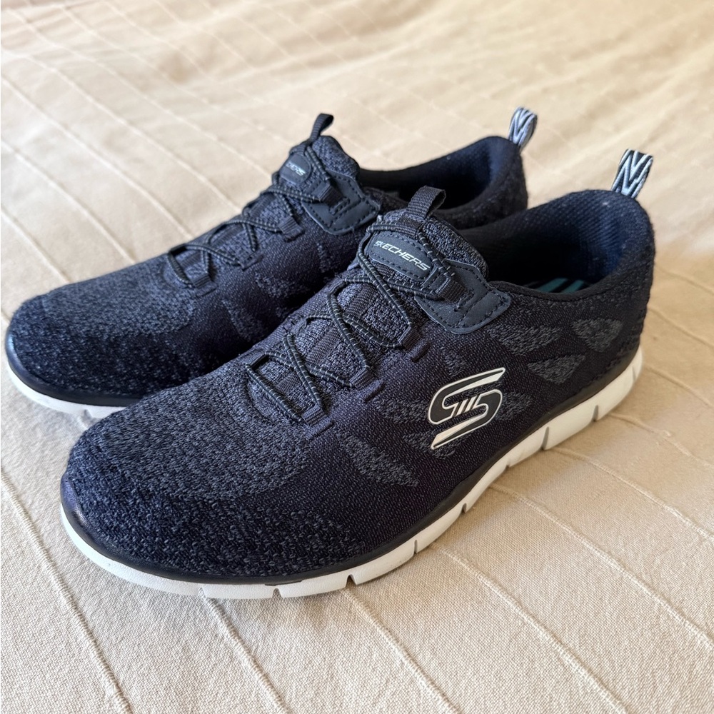 Skechers Women’s Black Sneakers